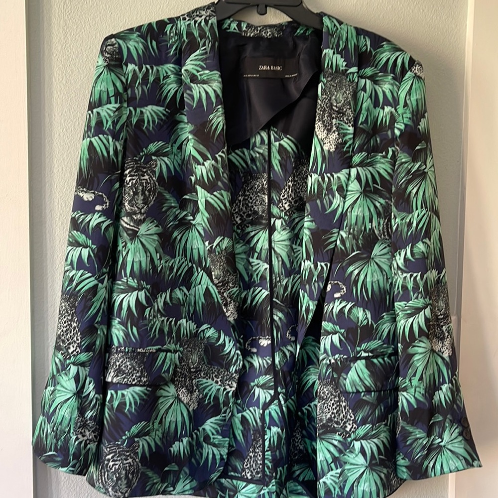 Zara Jacket size XL